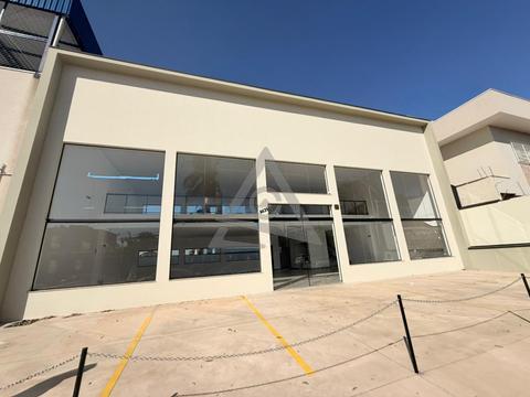 Salão para alugar em Campinas, Nova Campinas, com 352 m²