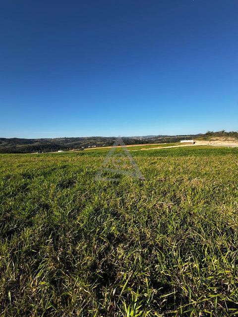 Terreno à venda em Campinas, Joaquim Egídio, com 600 m², Santana da Lapa