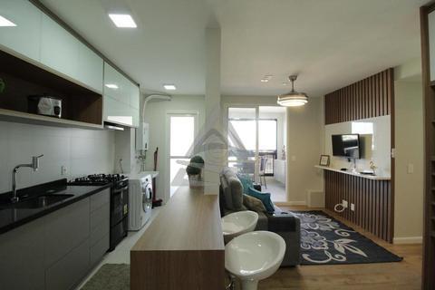 Apartamento para alugar em Campinas, Taquaral, com 2 quartos, com 68 m², Living Celebration