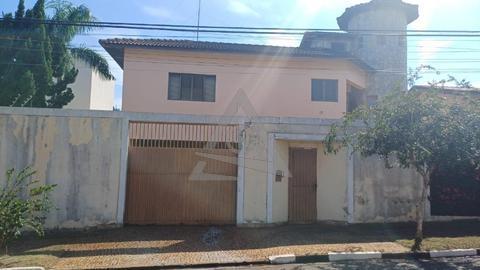 Casa à venda em Paulínia, Jardim de Itapoan, com 3 quartos, com 440 m², Residencial Itapoan